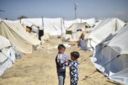 Radiohjälpen lindrar barns lidande i krisen i Mellanöstern
